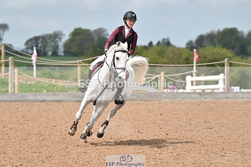 240506A-123912-08741 - Cls 5 Pony Foxhunter & 1.10m Open