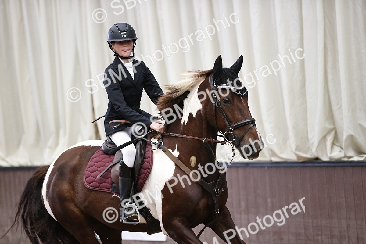 SBM_002868 - Class 13 - Blue Chip Pony Newcomers 1.00m Open