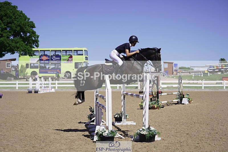 230624A-151054-02154 - Cls 26 Pony Foxhunter & 1.10m Open