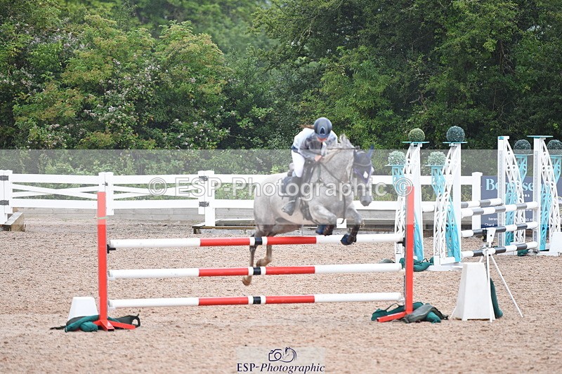 230715A-130748-01154 - Cls 4 Newcomers & 1m Open