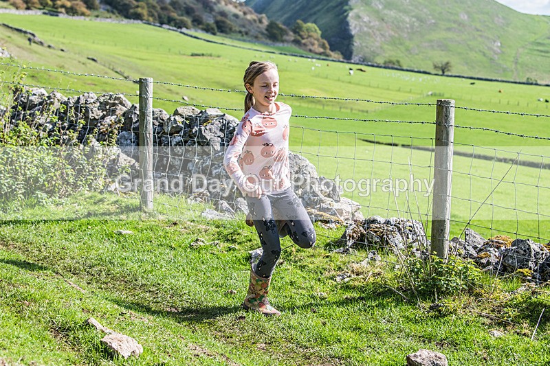 Ilam-1034 - Ilam Three Peaks Fell Race (Limestone Series) Sunday 28th September 2025