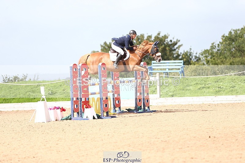 230812A-121151-08668 - Cls 32 Foxhunter