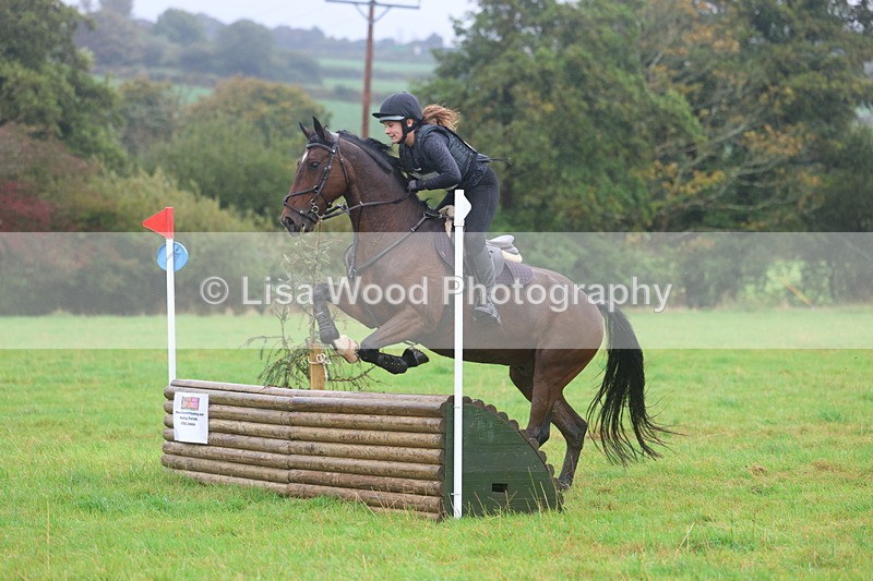 3E7A1182 - Class 2: 70cm: Half Roll Top