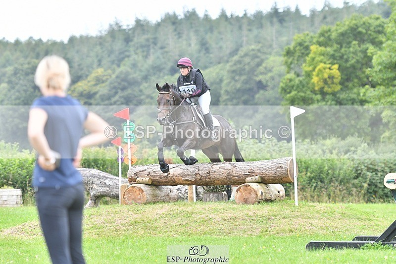 240803-105153-01399 - 110-Lizzie_Luxton-KILCARNA_BARNEY
