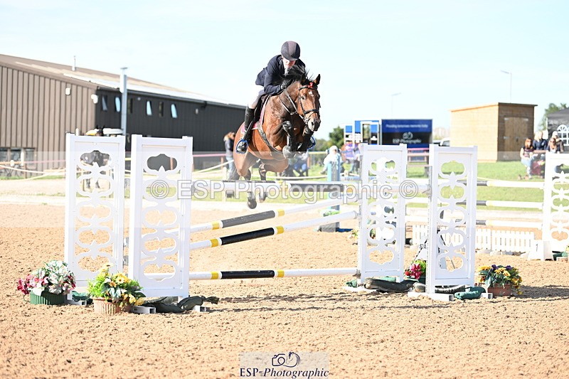 240913A-161849-05208 - Cls 18 National 1.40m Open