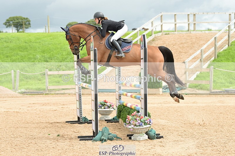 230813A-125956-13141 - Cls 49 Chard Eq 5yr Old Championship