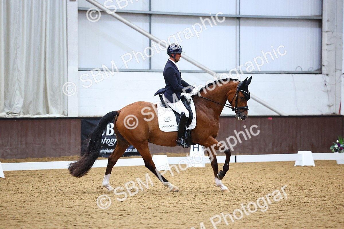 SBM_006634 - Class 5 - novice 6 - 12.04-13.07