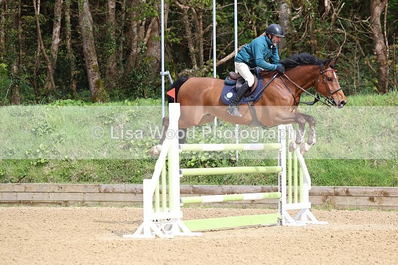3E7A2445 - Class 9: Senior 1.30m open