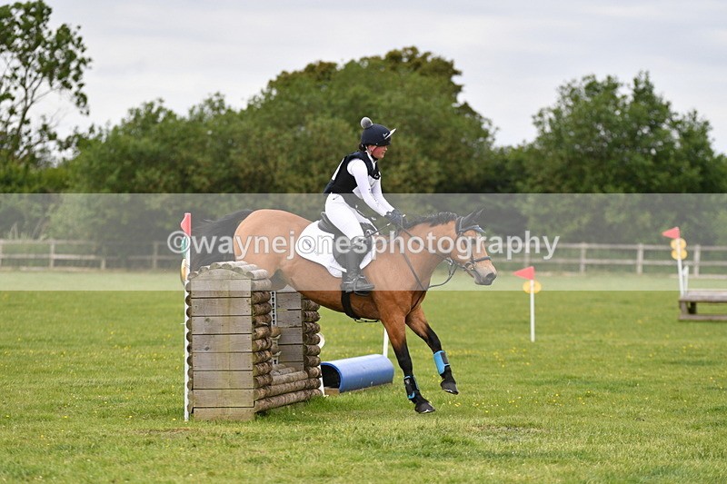 WJ5_3689 - Class 6 80cm