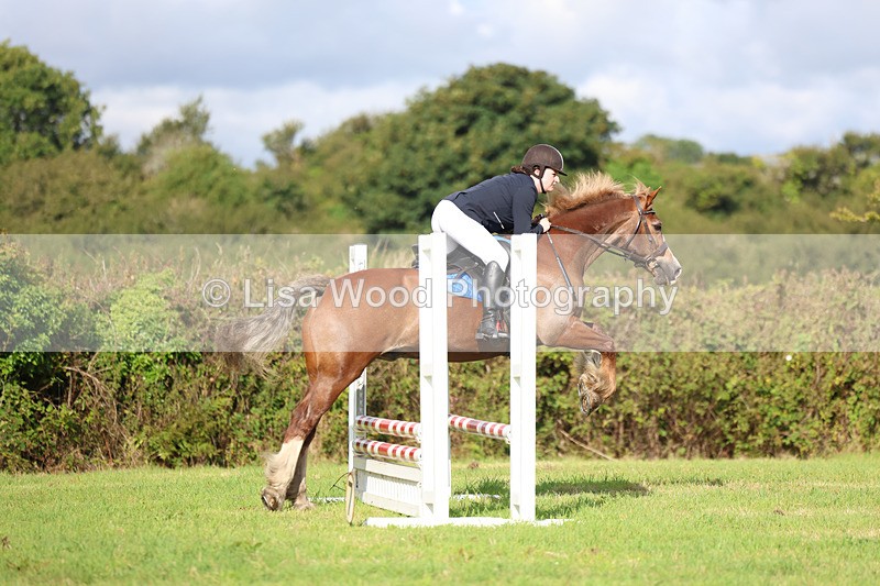 3E7A5105 - Class 1: 60cm Juniors and Seniors