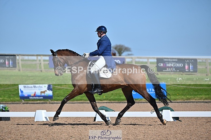 250405-135614-10996 - 171-Jonny.Clarke-West-Goomong.Zinfandel