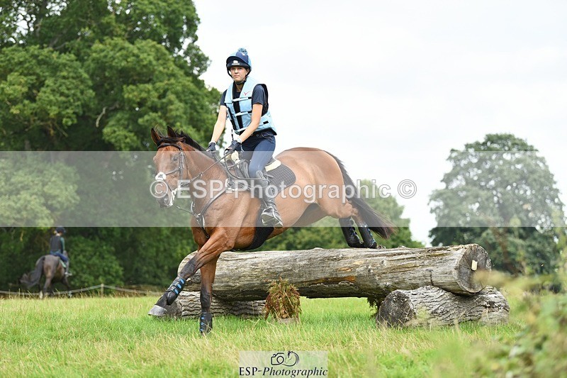 230817-134344-02069 - Kay's 1st Group - XC