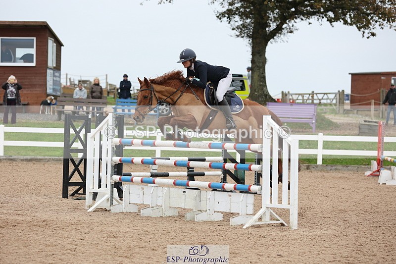 241101A-140234-02349 - FRI Cls 6 Foxhunter and 1.20m Open
