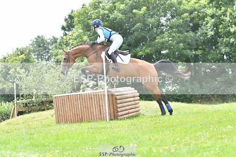 240803-134614-06984 - 208-Sophie_Vicary-ENGELIQUE_O