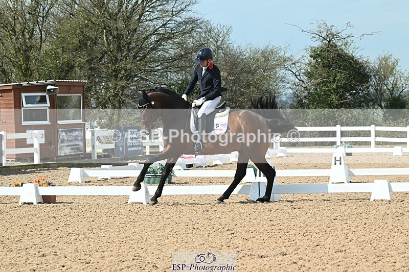 250403-104349-01583 - 048-Angus.Corrie-Deane-Maigret.VD.Watermolen