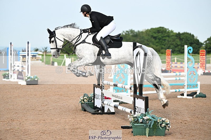 240801A-090035-00910 - Cls 1 British Novice and 90cm Open