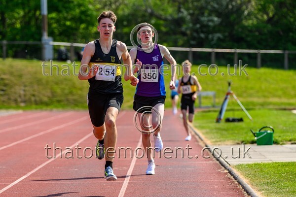 East25Sun-929280 - Track Male