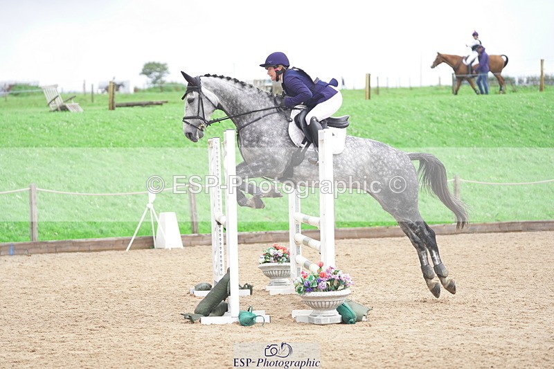 230924A-121008-04723 - 100 SJ 12.00 to End