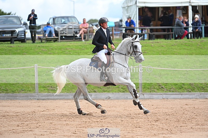 230721A-110719-05556 - Cls 6, 2 Star Medium 1.35m