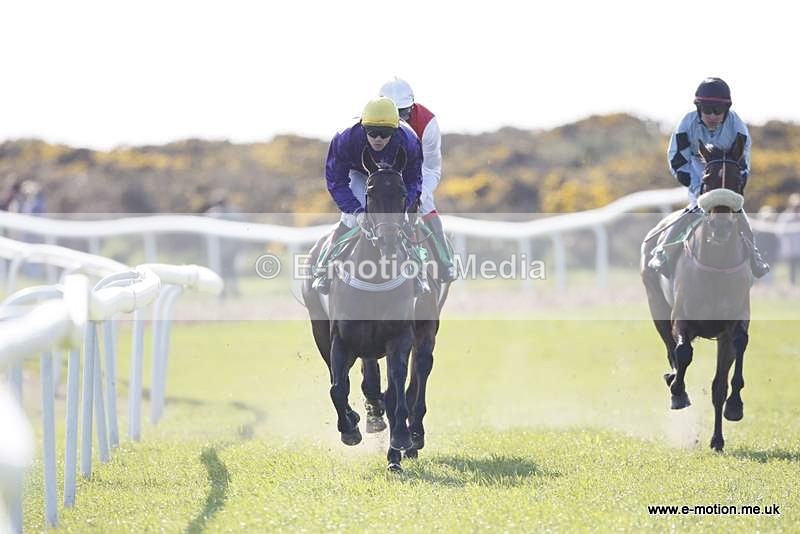  GRD 030510 204 - Guernsey Race Day 03/05/10