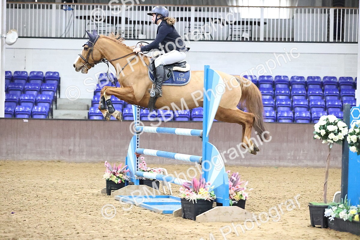 SBM_001919 - Class 10 - Senior Newcomers - 1.10m