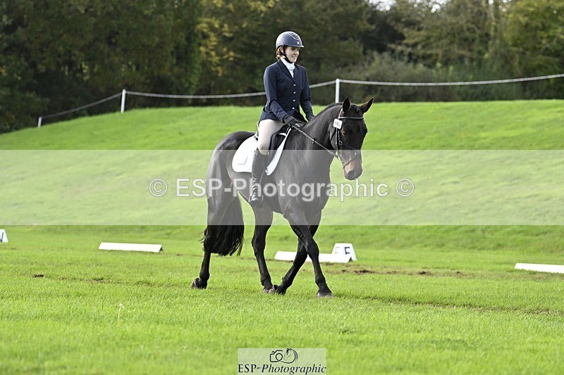 241025-121750-07063 - 376-Rachael.Hardman-WHIPPLETREE.HAILEYS.COMET