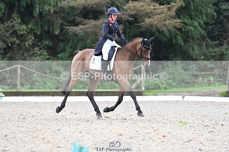 231019-105125-01662 - 034-COOLEY.PARK.MUZE-Gemma.Stevens-DR