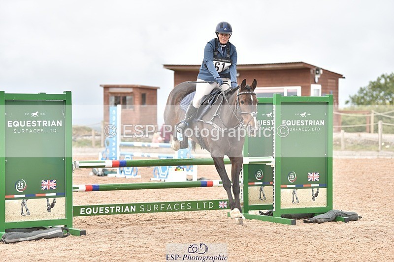 250830-113926-00681 - B-061-Lynette.Buckland