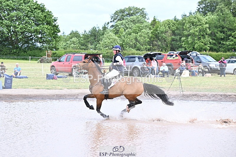 250525A-143237-16510 - D-460-Jenny.Caras-SOMMERSBY