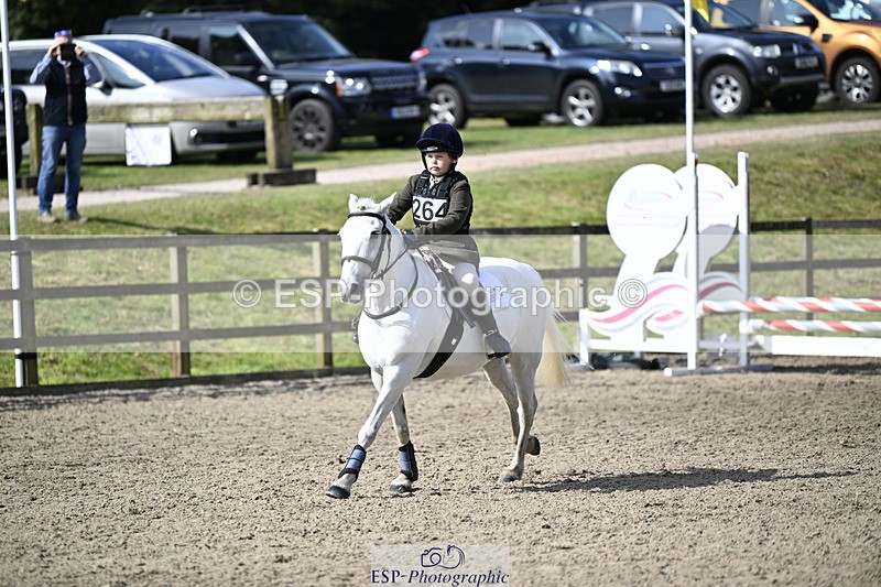 240823X-102938-15226 - 60cm R2 9.30 to 11.00