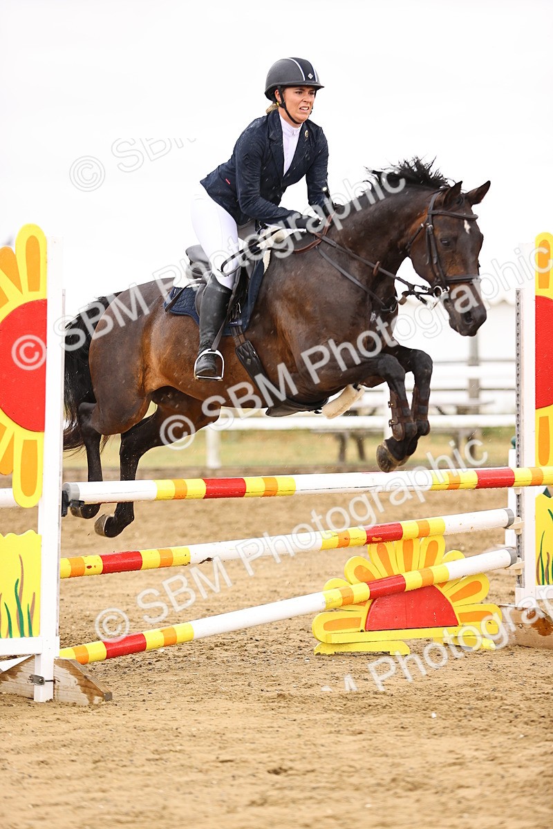 SBM_025083 - Class 9 - Senior British Novice - 90cm