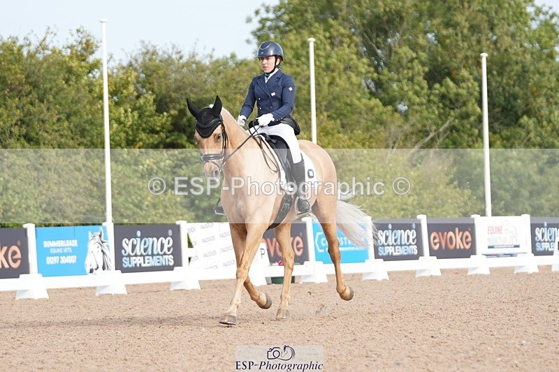 250906-094220-01173 - 025-Carrie.EveGekkos.Gold