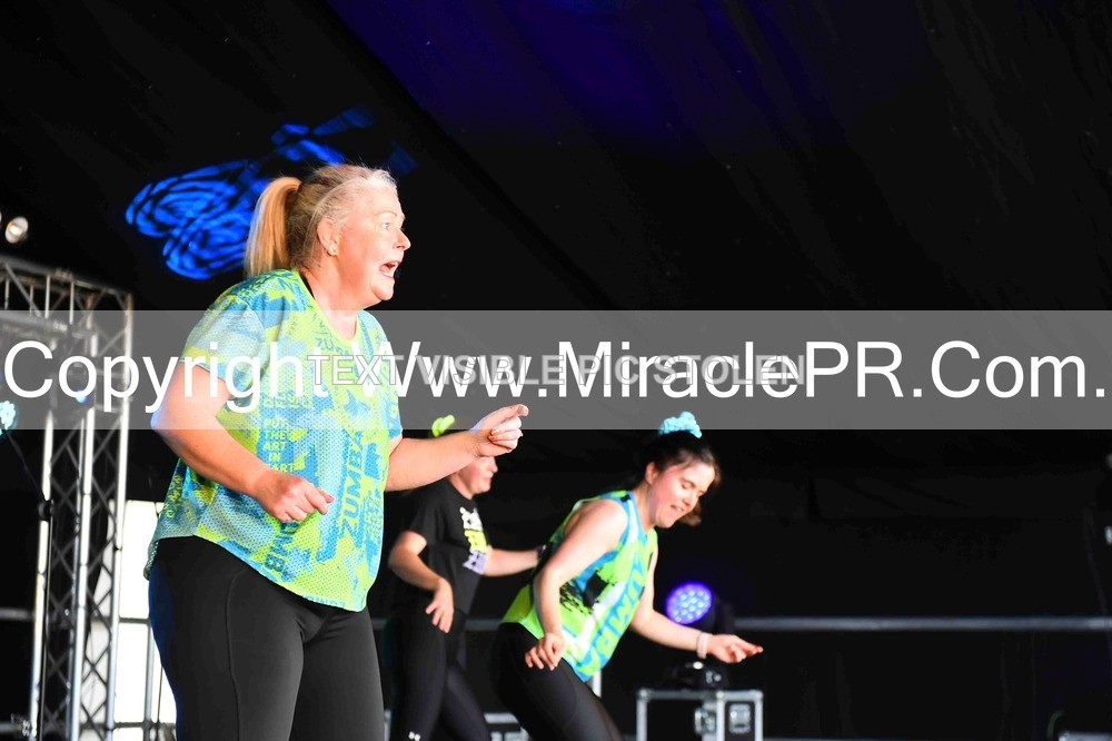 SH4_0329 - Zumba with Sara Ann.