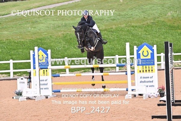 BPP_2427 - CLASS 6 - FRI - Senior Newcomers/1.10m Open