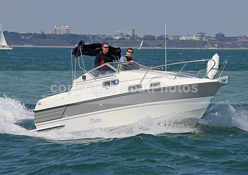 130526 SEALINE 215S WT7A5948 - Motorboats - Open