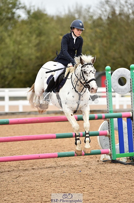 231028A-131454-01639 - Cls 4 Newcomers & 1m Open