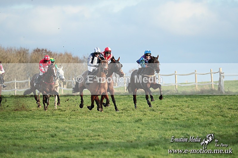 PtP 141225  2343 - New Forest Hounds PtP Larkhill 14/12/25