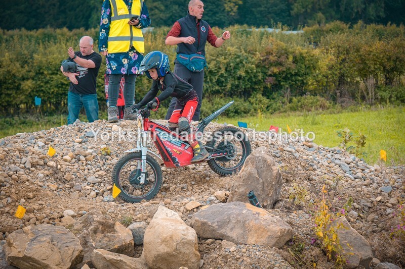 DSCF0152 - Ripon MC Trial 27/09- kids