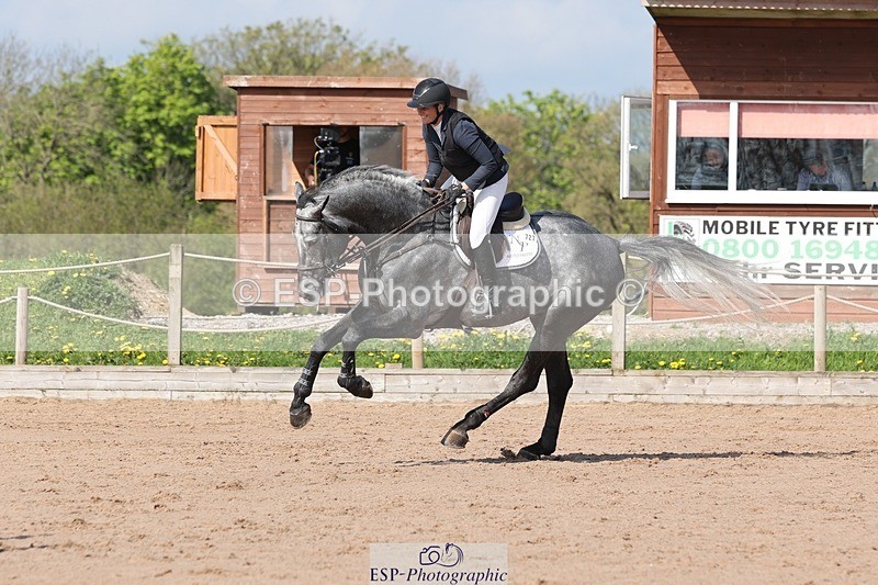 250427-102206-15318 - Cls 32 Young Horse 6yr old