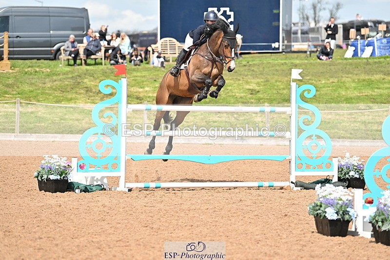 240418A-141846-04308 - Cls 9, 2 Star Big Tour 1.40m