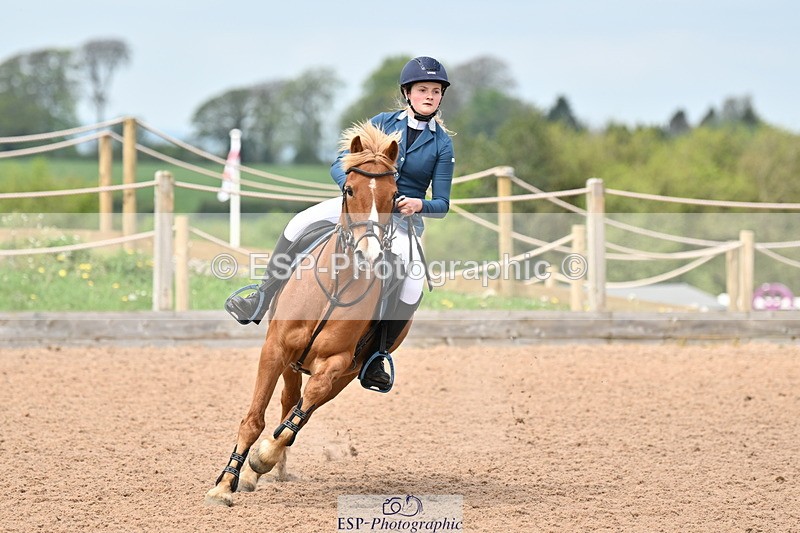 240506A-122742-08696 - Cls 5 Pony Foxhunter & 1.10m Open