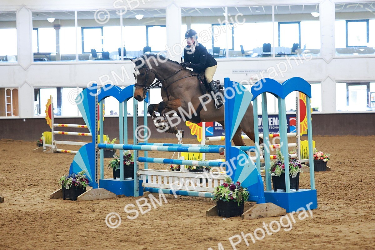 SBM_003102 - Class 9 - Senior Discovery - 1.00m