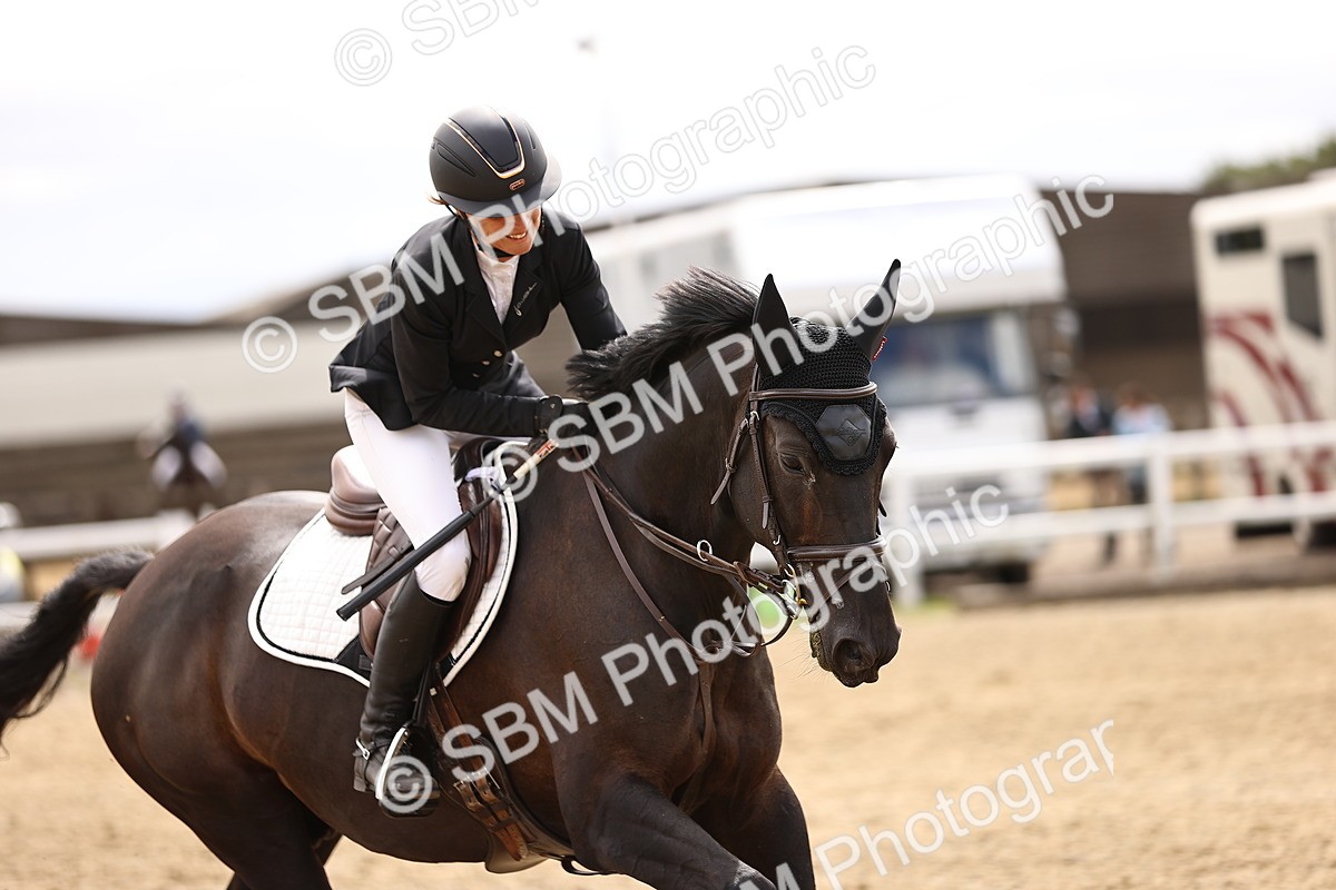 SBM_000333 - Class 3 - Senior British Novice - 90cm