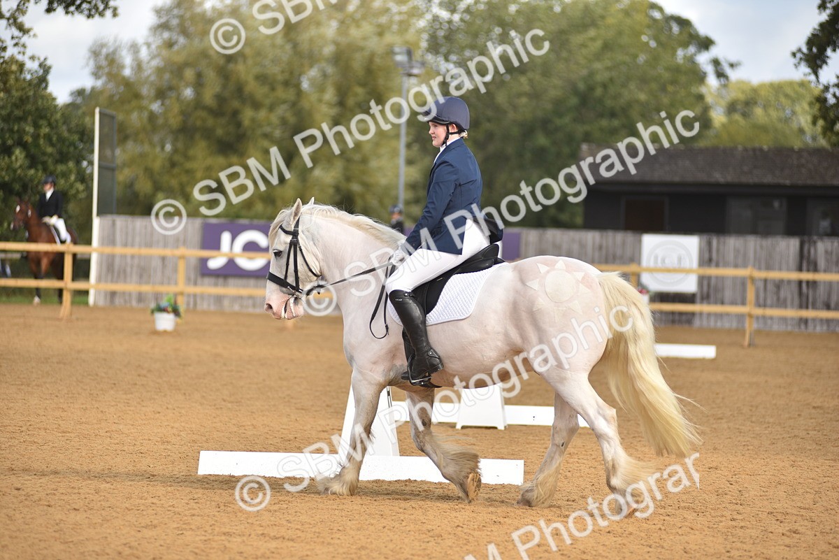 SBM_02962 - D4 - Small Tour Championship Intro 4