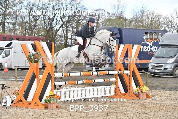 BPP_3937 - CLASS 4 FRI Senior Discovery/ 1m Open
