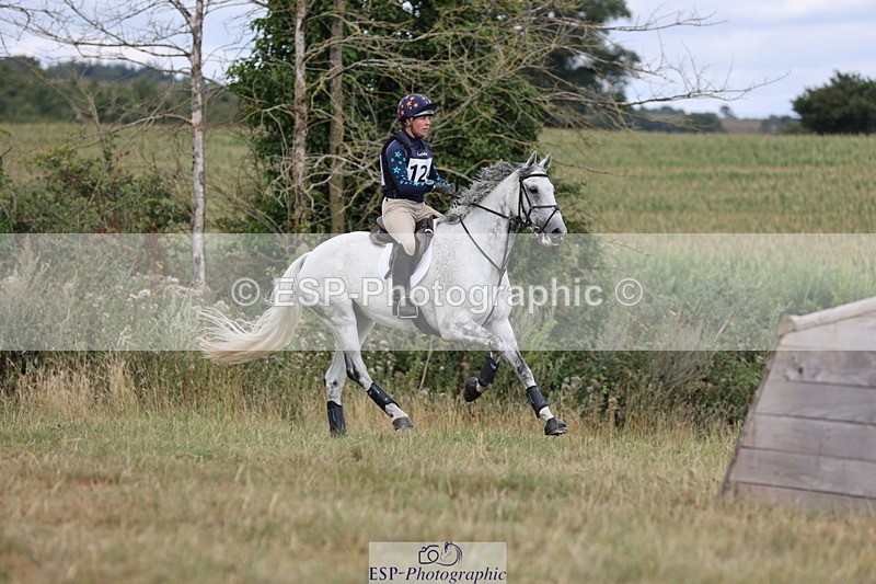 250802A-121742-03471 - C-124-Janine.Paterson-MACHAS.GREY