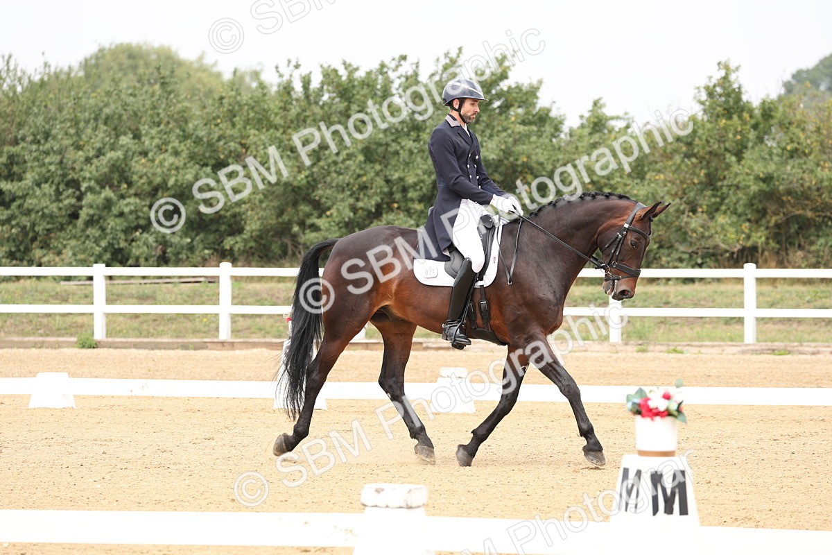 SBM_007076 - Class 9 - FEI INT I - 13.37-14.33