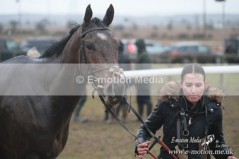 PtP 260125 1137 - Cocklebarrow Point-to-Point racing with the Heythrop Hunt 26/01/25