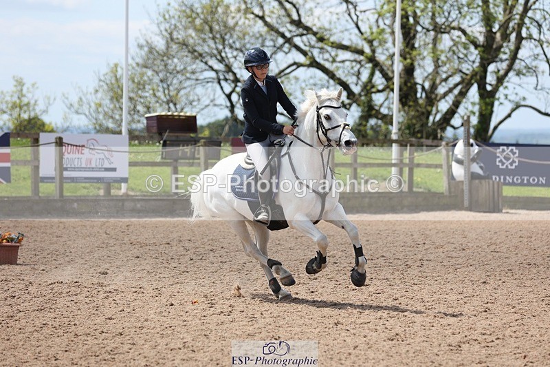 250504-124648-02584 - Cls 5 Pony Foxhunter and 1.10m Open