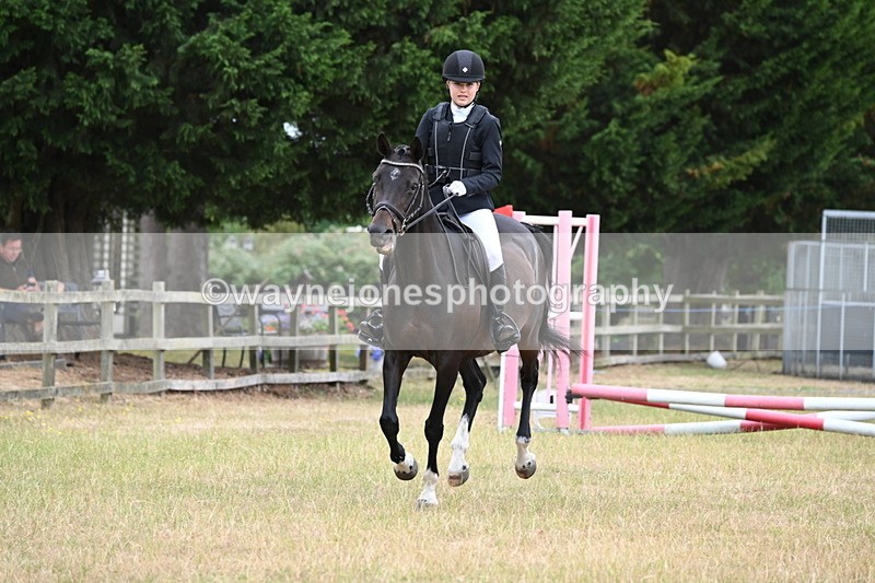 WJ6_9668 - Class 12 Minimus Jumping 45cm